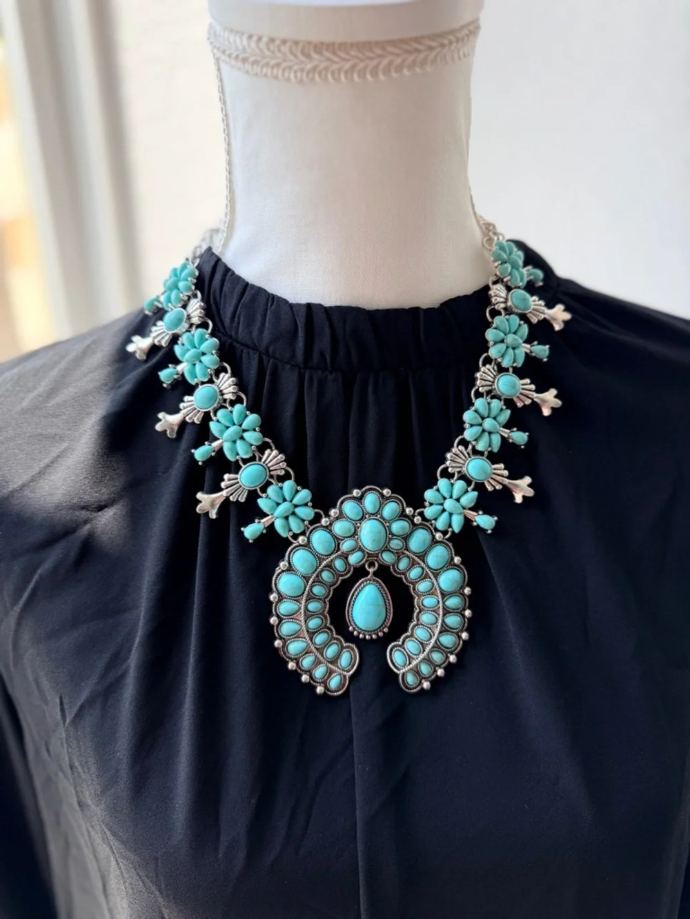 Western Fashion Turquoise Statement Squash Blossom Necklace - Women Jewelry